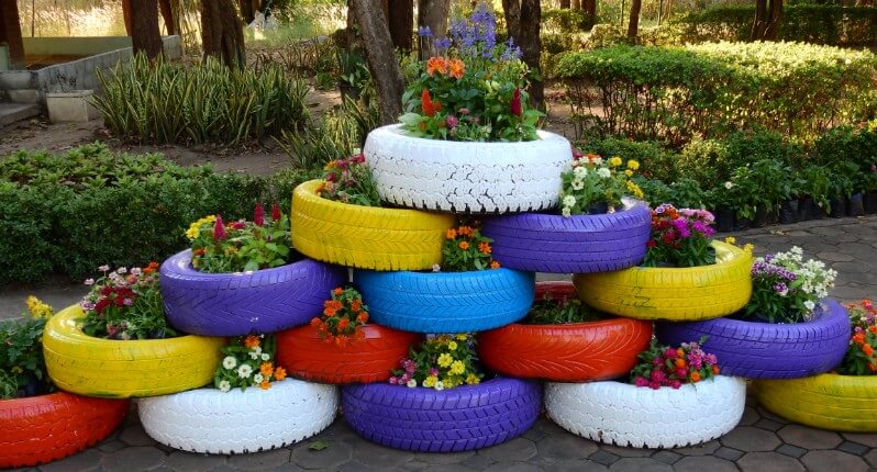 20-inspiring-tire-planters-ideas-to-add-to-your-outdoor-living-space