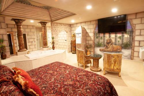 11 Egyptian Bedroom Ideas You Will Love