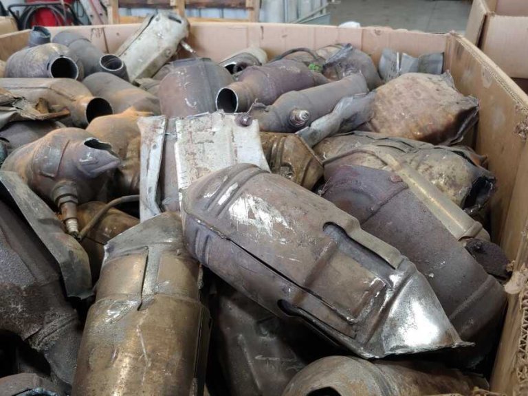 Do Catalytic Converter Buyers Accept Stolen Parts?